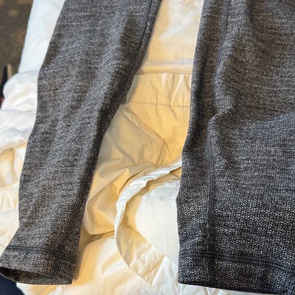 Lululemon Gray Athletic Leggings - Picture 7 of 8